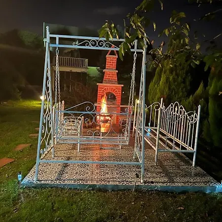 Kartepe'nin Kalbinde Somineli Mustakil Villa