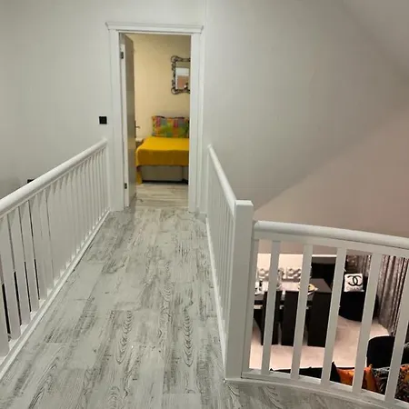 Villa Kartepe'nin Kalbinde Somineli Mustakil *
