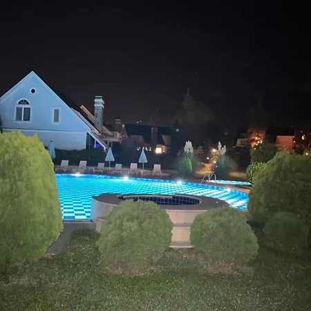 Kartepe'nin Kalbinde Somineli Mustakil Villa